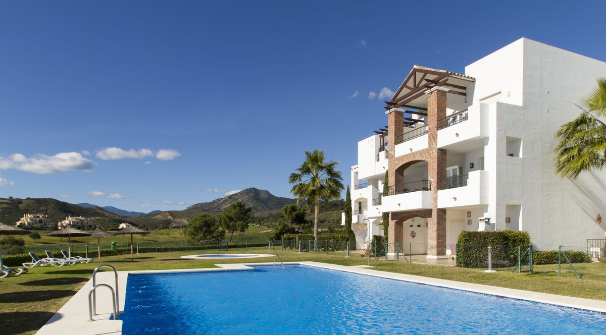 Se vende Apartamento Planta Baja de 3 dormitorios en Costa Del Sol, Málaga, España