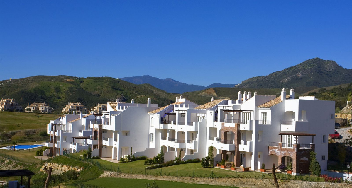 Se vende Apartamento Planta Baja de 3 dormitorios en Costa Del Sol, Málaga, España