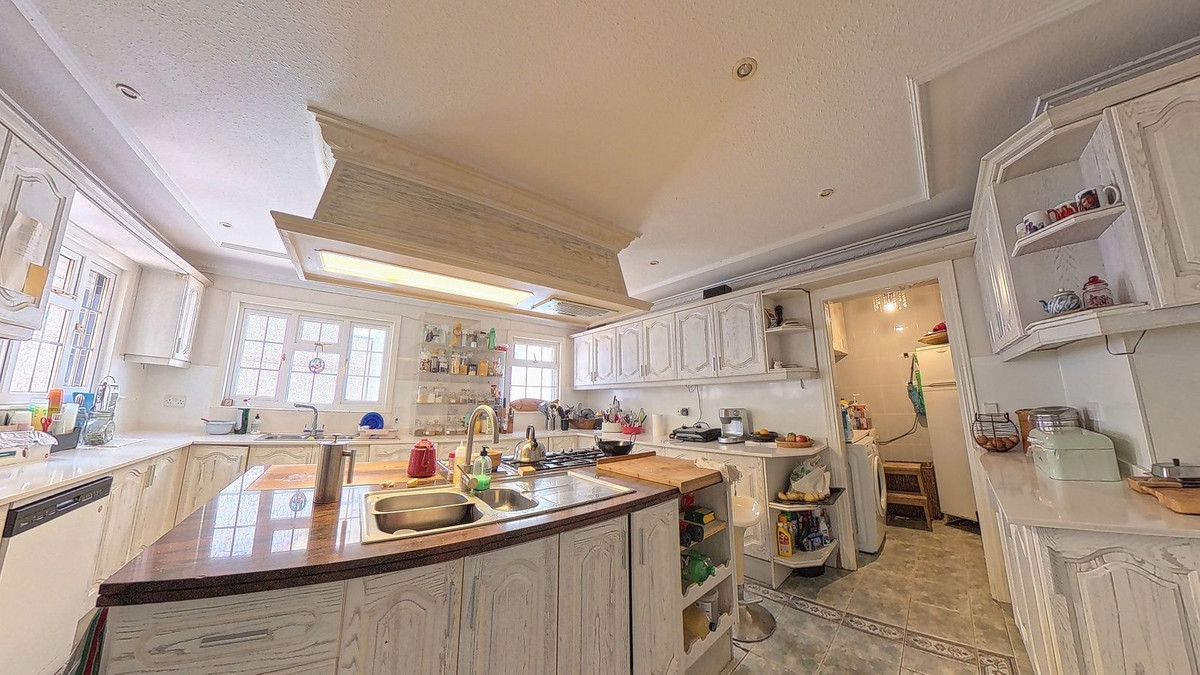 4 Bed Townhouse for sale in Torremuelle Costa Del Sol, Málaga, Spain