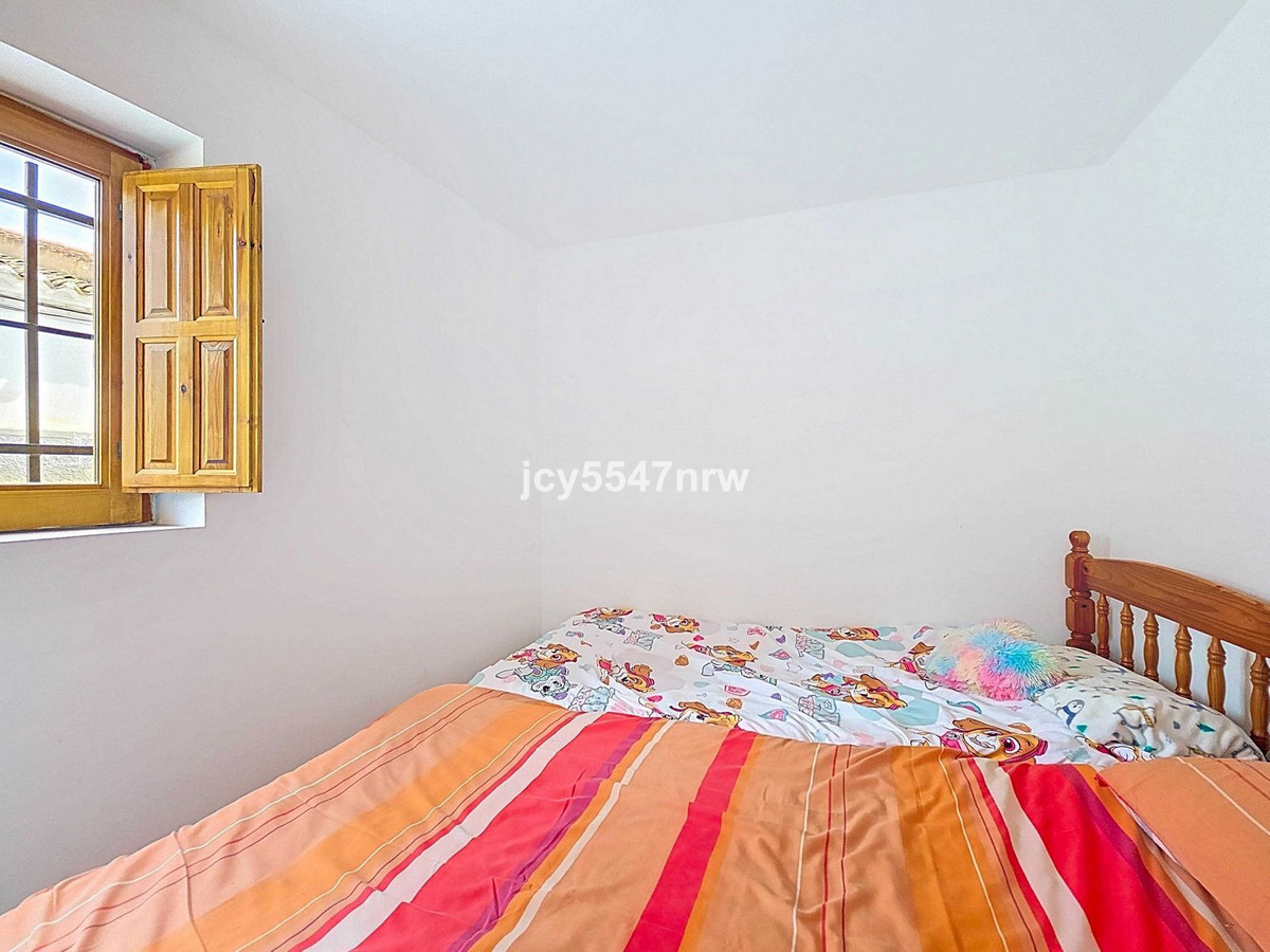 Se vende Palacete de Ciudad de 3 dormitorios en Costa Blanca, Alicante, España