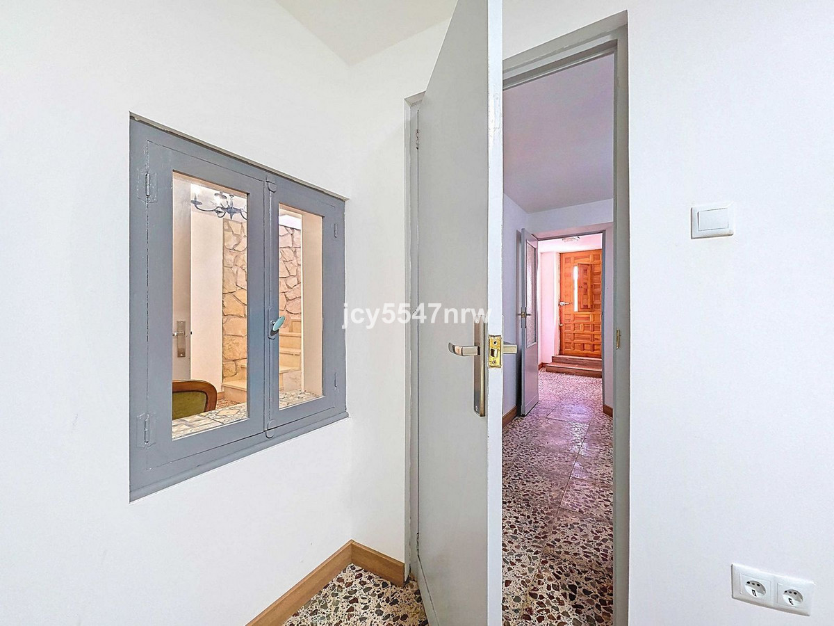 Se vende Palacete de Ciudad de 3 dormitorios en Costa Blanca, Alicante, España