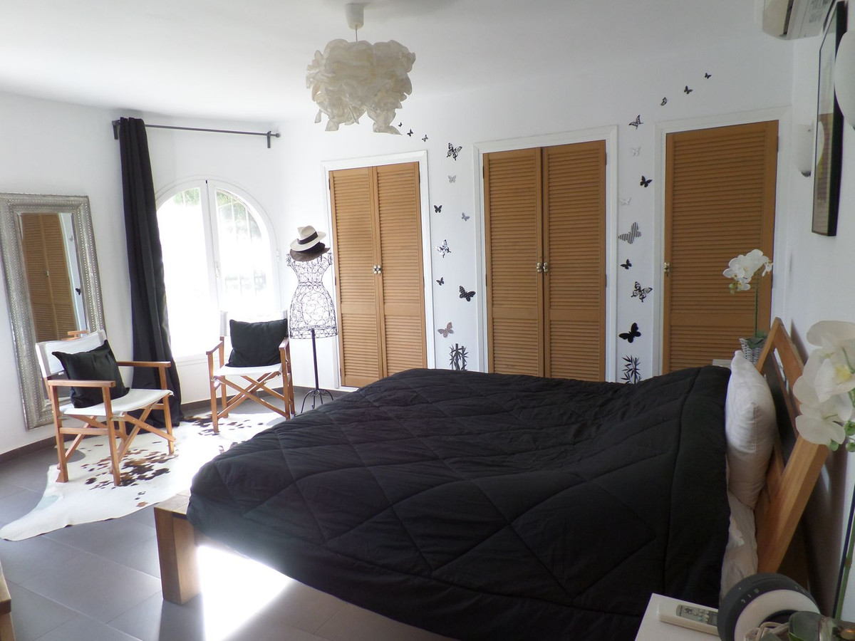 5 Bed Townhouse for sale in Benissa Coast Costa Blanca, Alicante, Spain