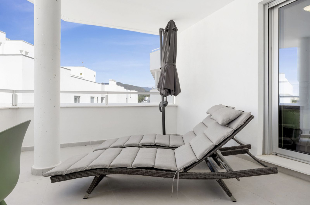 Se vende Apartamento Planta Media de 3 dormitorios en Costa Del Sol, Málaga, España