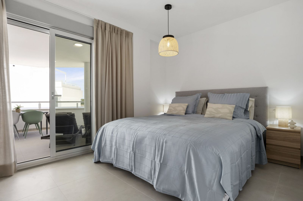 Se vende Apartamento Planta Media de 3 dormitorios en Costa Del Sol, Málaga, España
