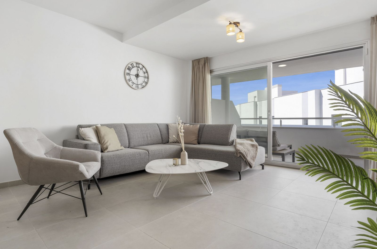 Se vende Apartamento Planta Media de 3 dormitorios en Costa Del Sol, Málaga, España