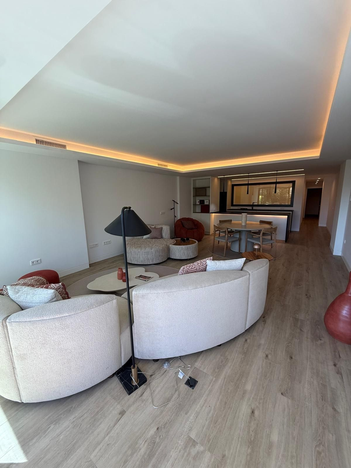 1 Bed Apartment for sale in Nueva Andalucía Costa Del Sol, Málaga, Spain