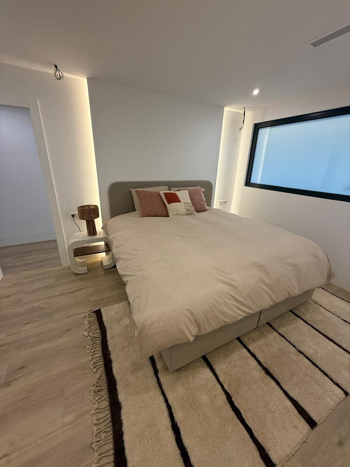 1 Bed Apartment for sale in Nueva Andalucía Costa Del Sol, Málaga, Spain