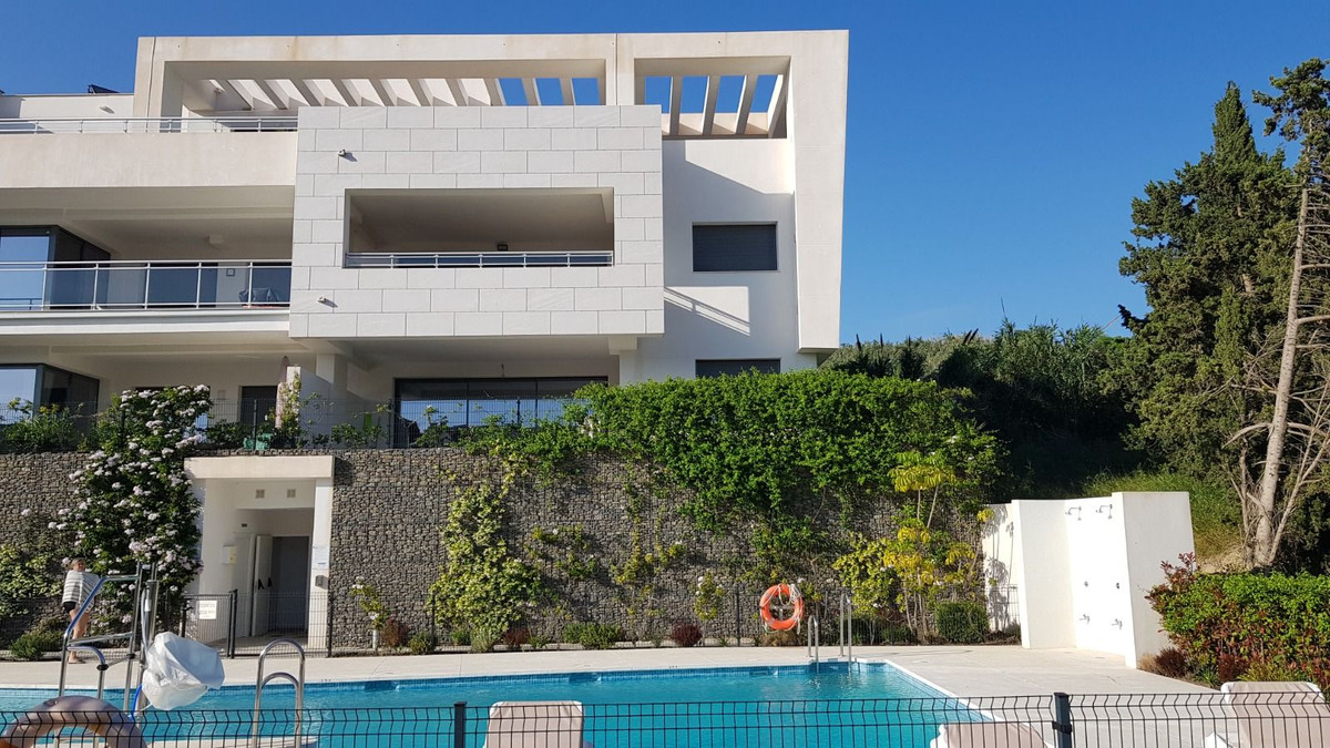 Se vende Apartamento Planta Baja de 3 dormitorios en Costa Del Sol, Málaga, España