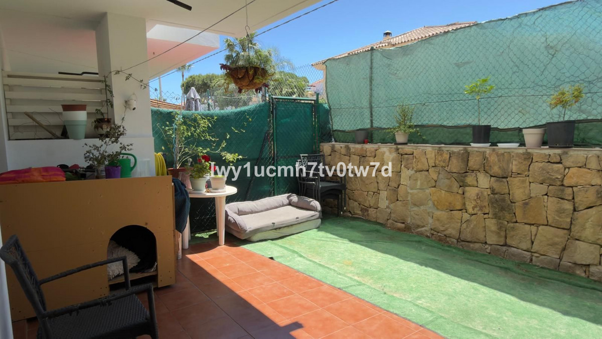 Se vende Apartamento Planta Baja de 2 dormitorios en Costa Del Sol, Málaga, España