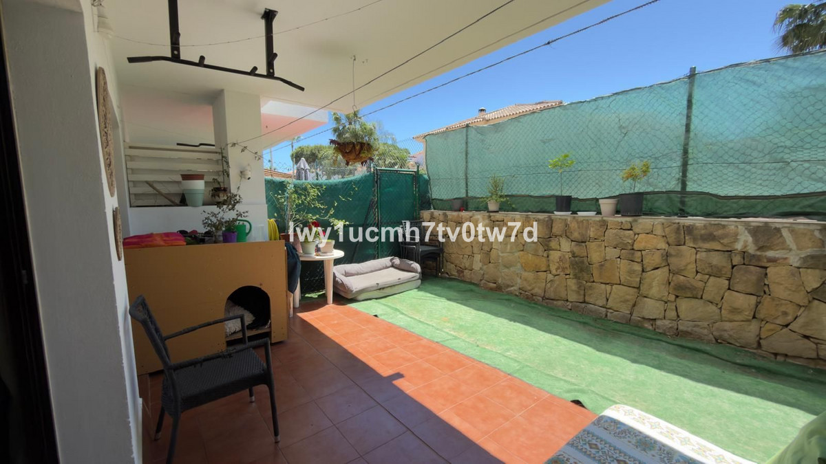 Se vende Apartamento Planta Baja de 2 dormitorios en Costa Del Sol, Málaga, España