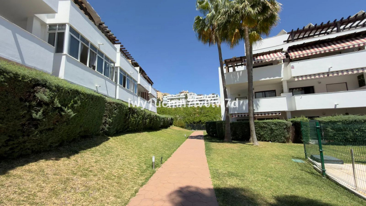 Se vende Apartamento Planta Baja de 2 dormitorios en Costa Del Sol, Málaga, España