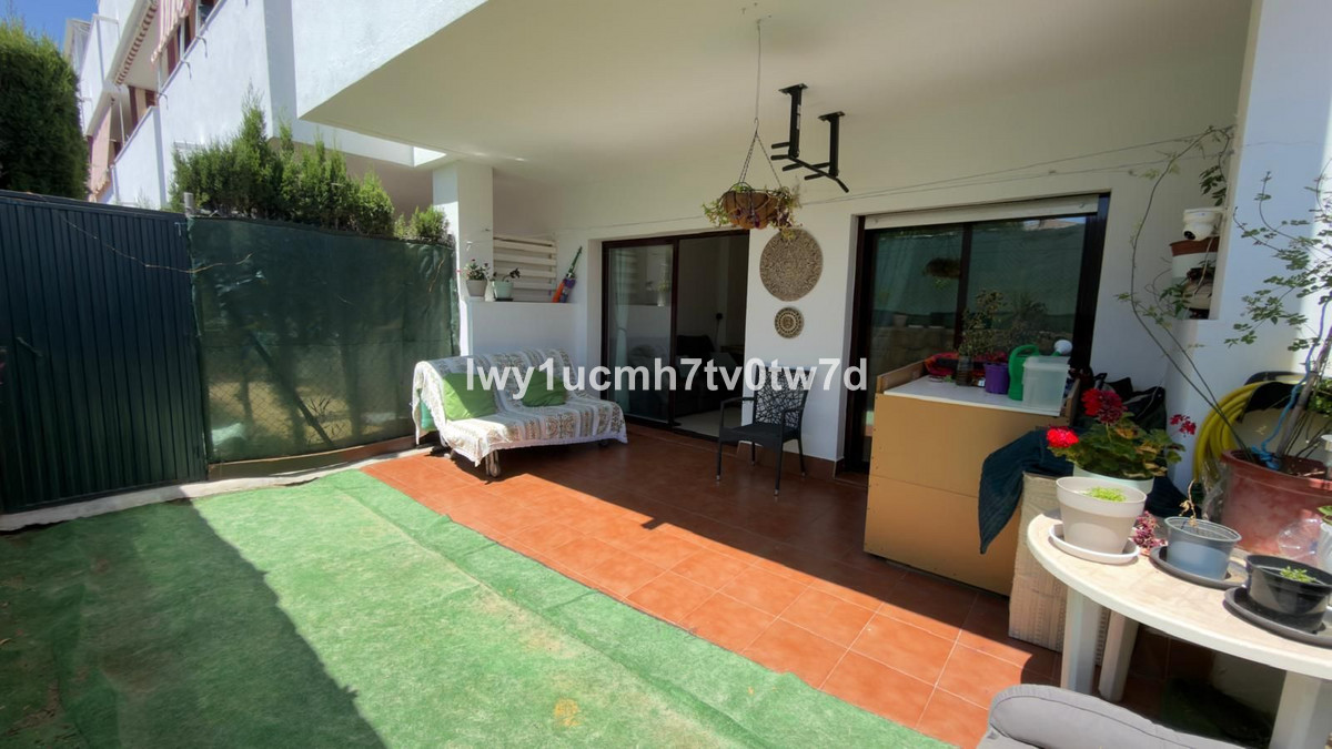 Se vende Apartamento Planta Baja de 2 dormitorios en Costa Del Sol, Málaga, España