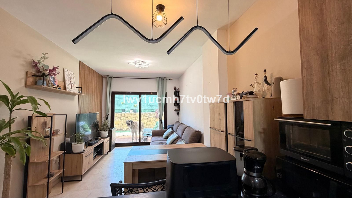 Se vende Apartamento Planta Baja de 2 dormitorios en Costa Del Sol, Málaga, España