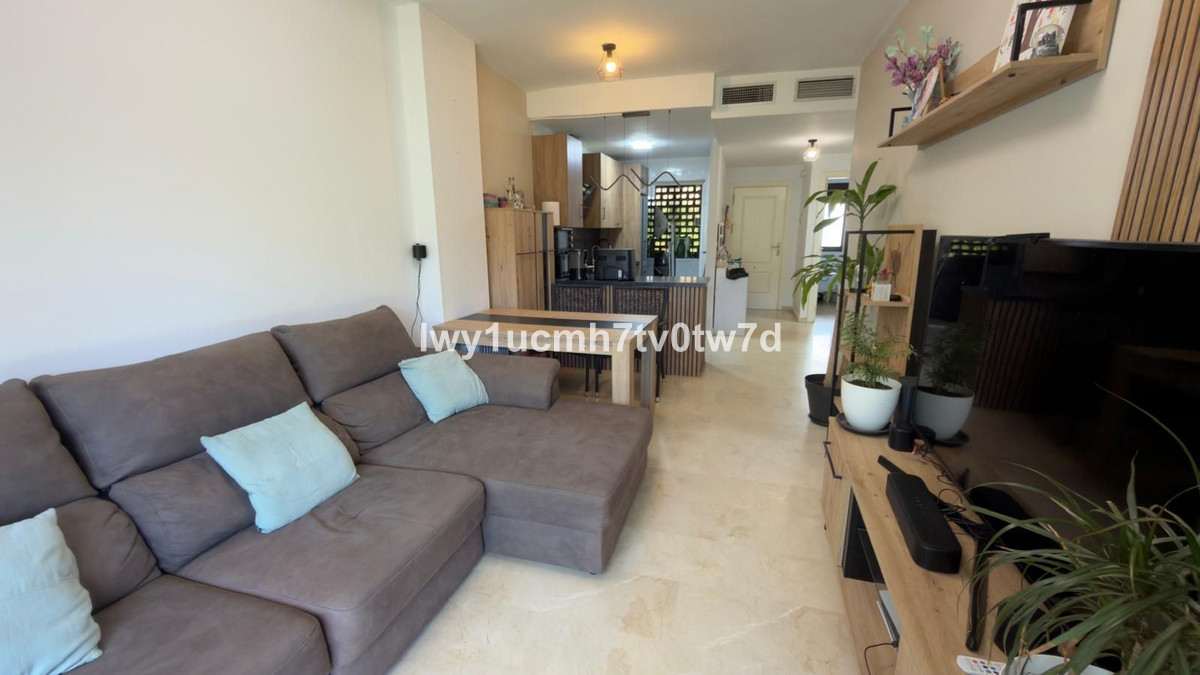 Se vende Apartamento Planta Baja de 2 dormitorios en Costa Del Sol, Málaga, España