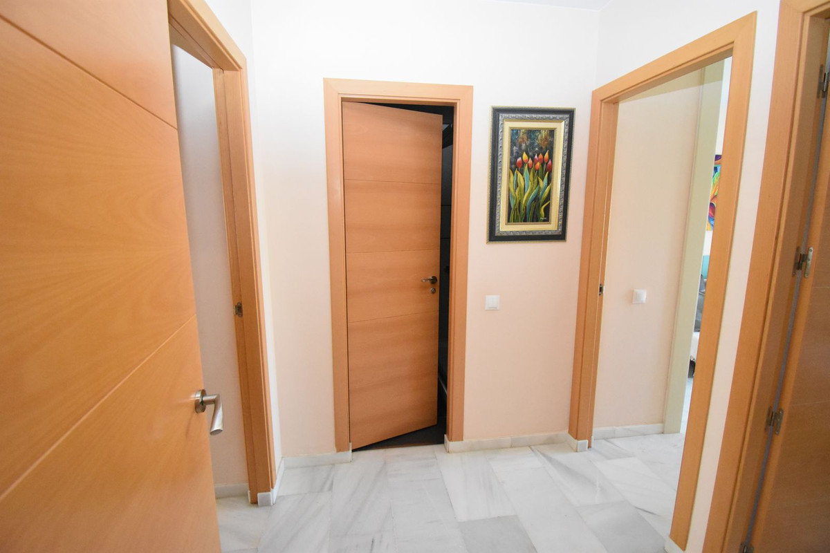 4 Bed Apartment for sale in Benalmadena Costa Costa Del Sol, Málaga, Spain