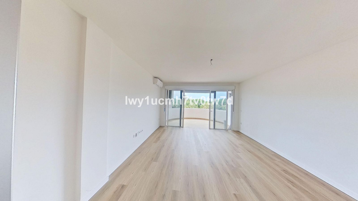 Apartment for sale in Marbella Costa Del Sol, Málaga, Spain