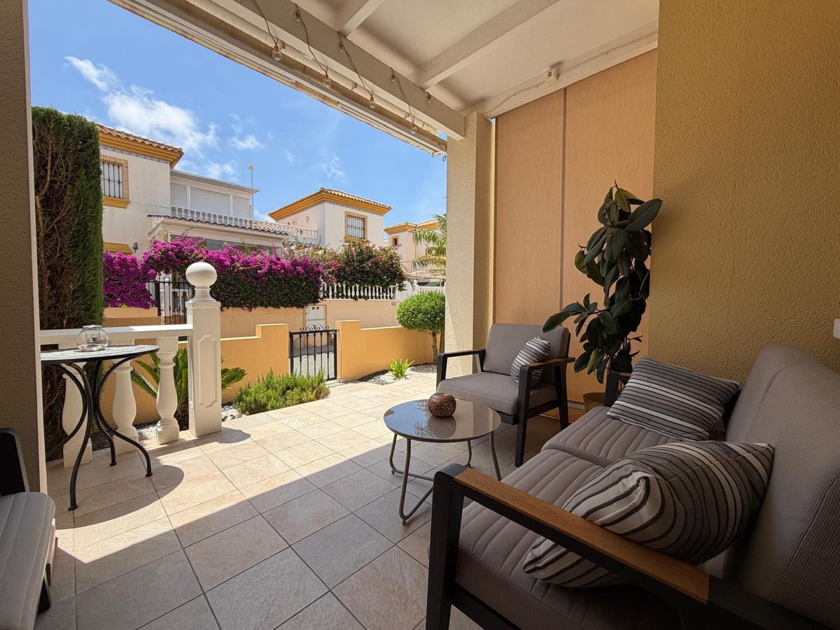 2 Bed Townhouse for sale in Villamartin Costa Blanca, Alicante, Spain