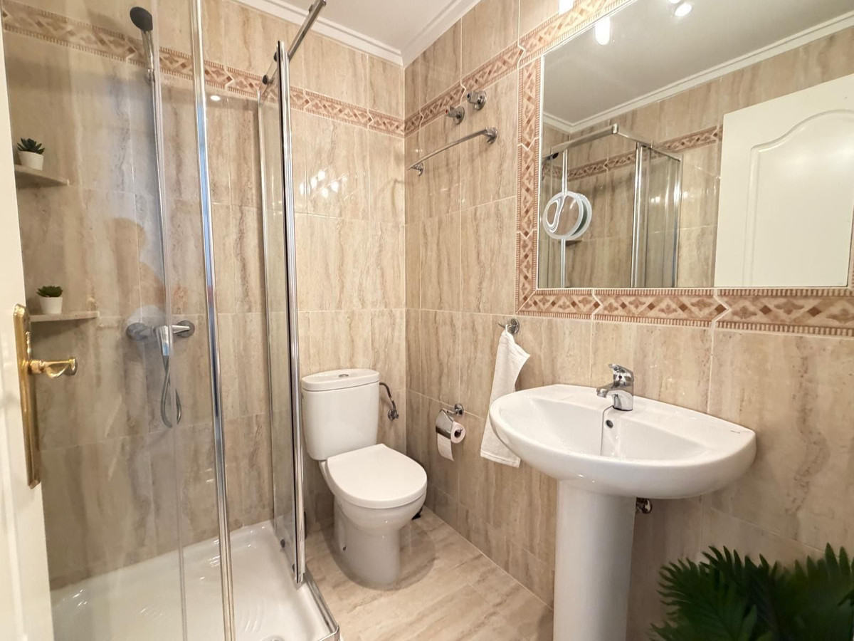 2 Bed Townhouse for sale in Villamartin Costa Blanca, Alicante, Spain