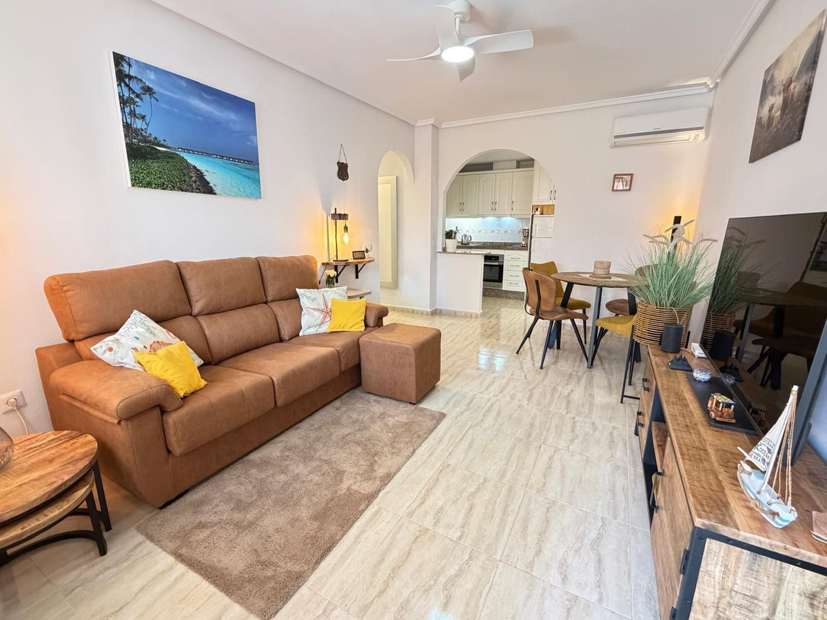 2 Bed Townhouse for sale in Villamartin Costa Blanca, Alicante, Spain