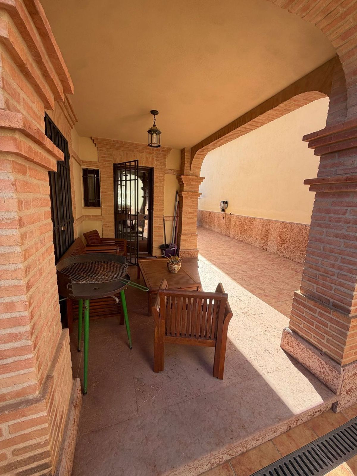 5 Bed Townhouse for sale in Antequera Costa Del Sol, Málaga, Spain