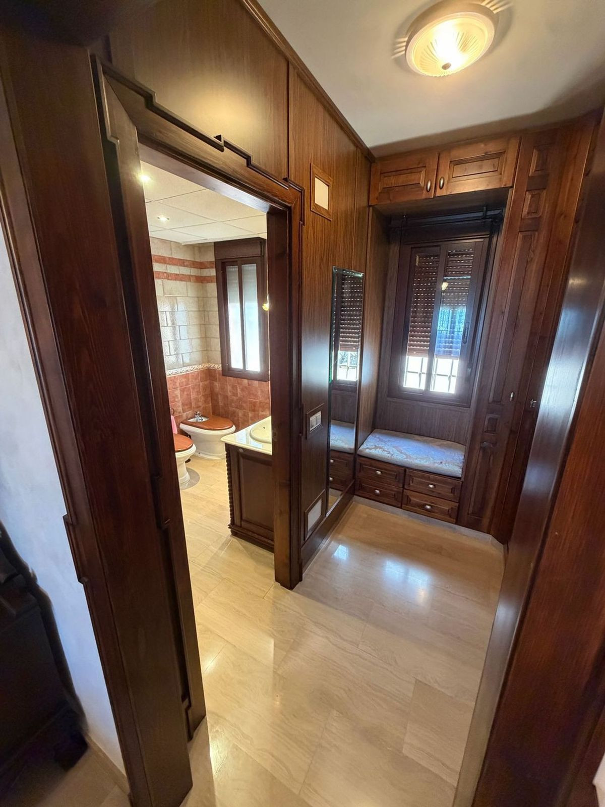 5 Bed Townhouse for sale in Antequera Costa Del Sol, Málaga, Spain