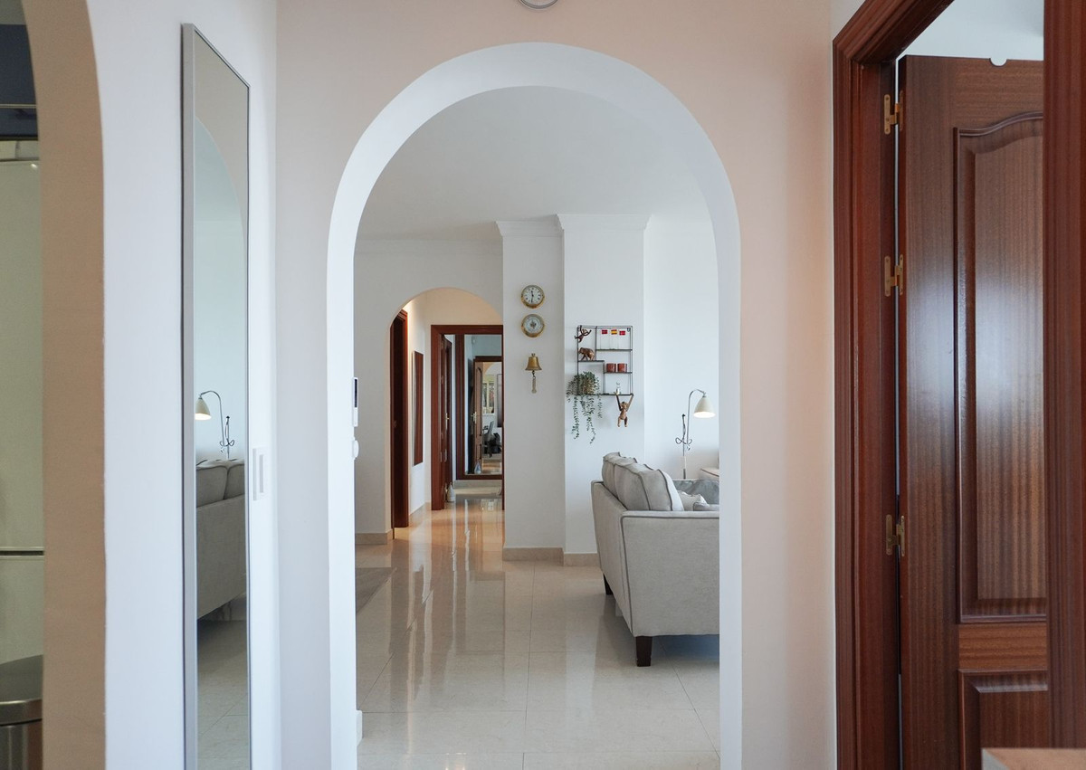3 Bed Apartment for sale in Mijas Costa Del Sol, Málaga, Spain