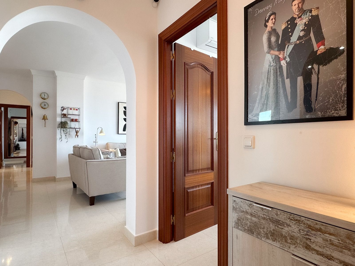 3 Bed Apartment for sale in Mijas Costa Del Sol, Málaga, Spain