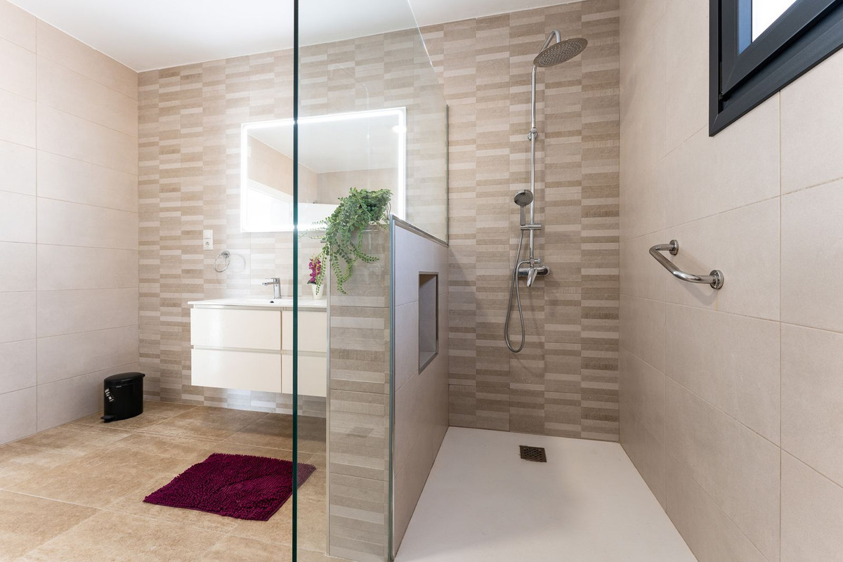 4 Bed Townhouse for sale in Riviera Del Sol Costa Del Sol, Málaga, Spain