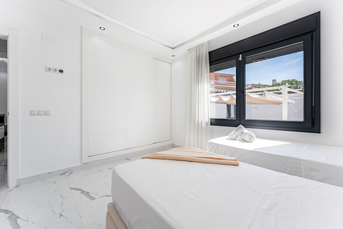 4 Bed Townhouse for sale in Riviera Del Sol Costa Del Sol, Málaga, Spain