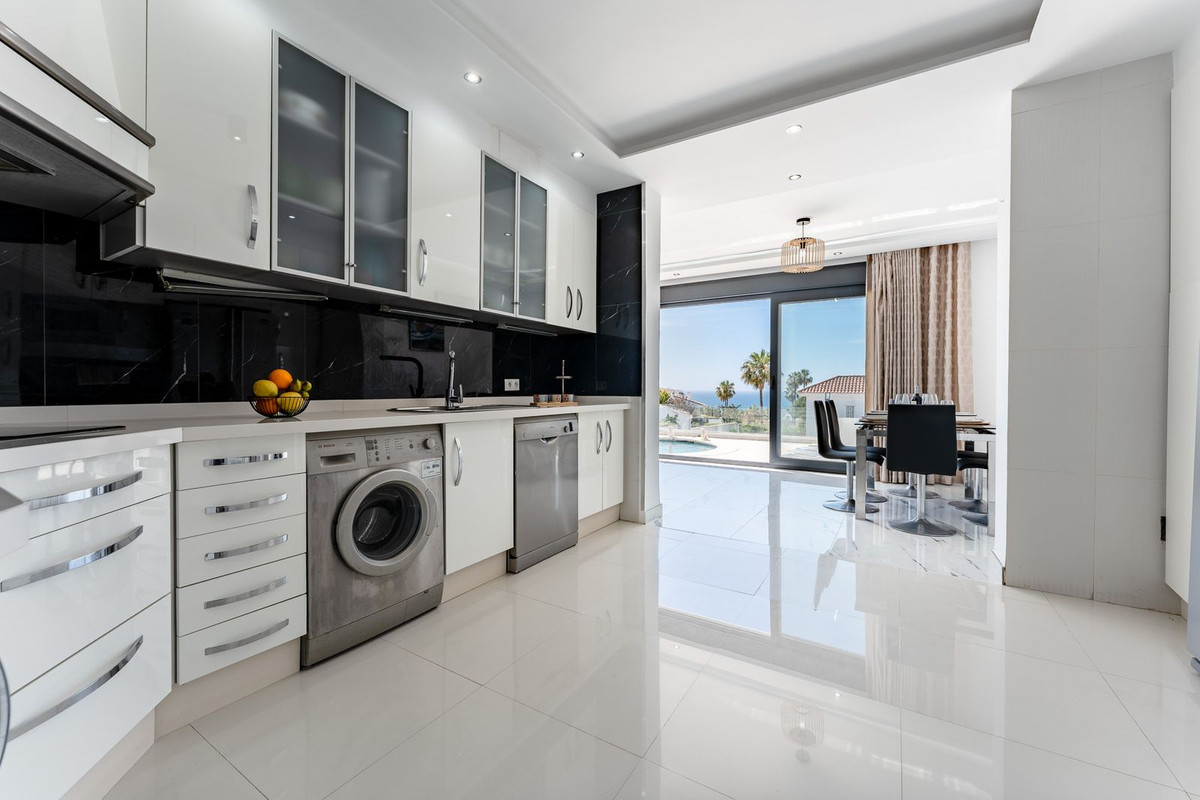 4 Bed Townhouse for sale in Riviera Del Sol Costa Del Sol, Málaga, Spain