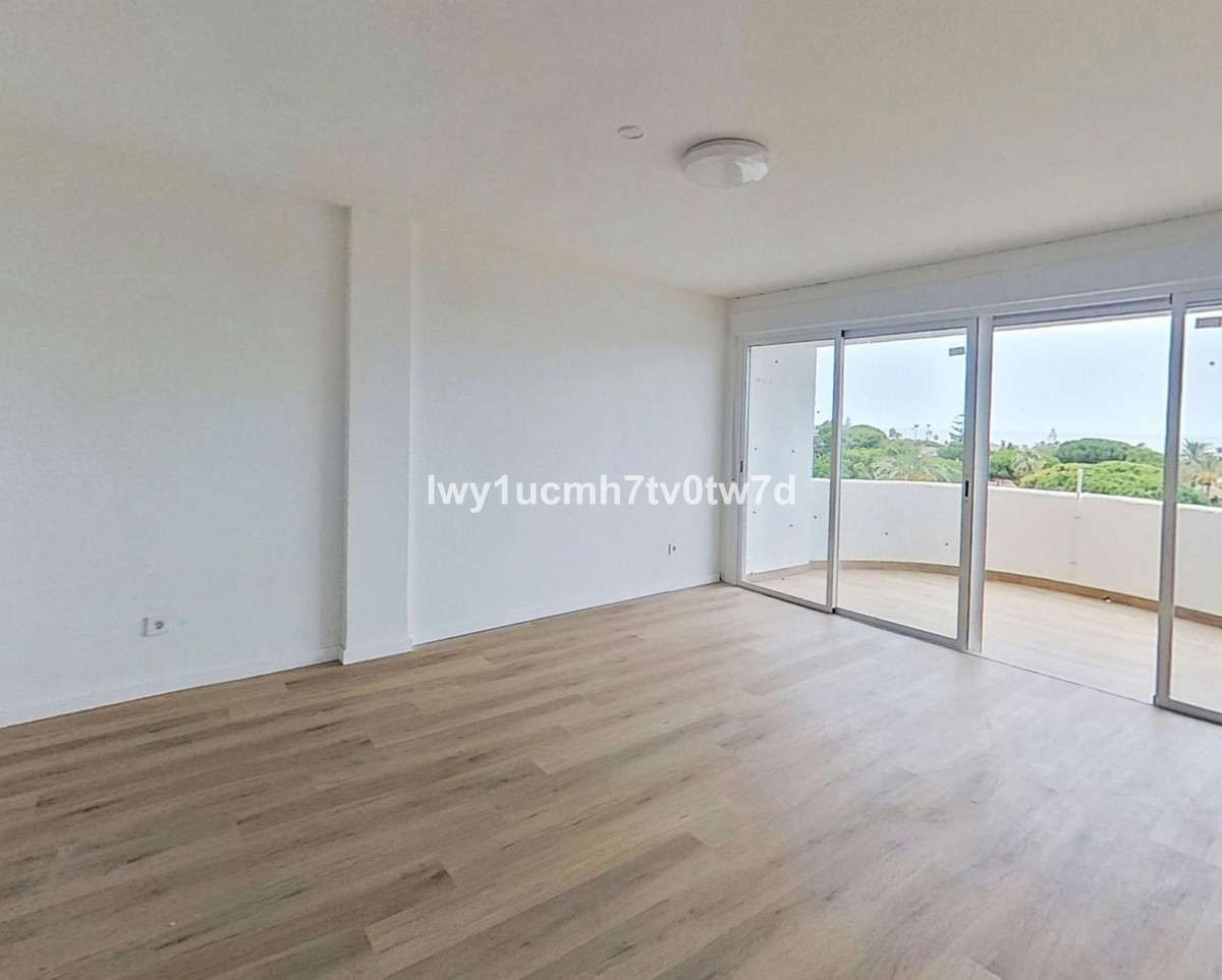 Se vende Estudio Planta Media  en Costa Del Sol, Málaga, España