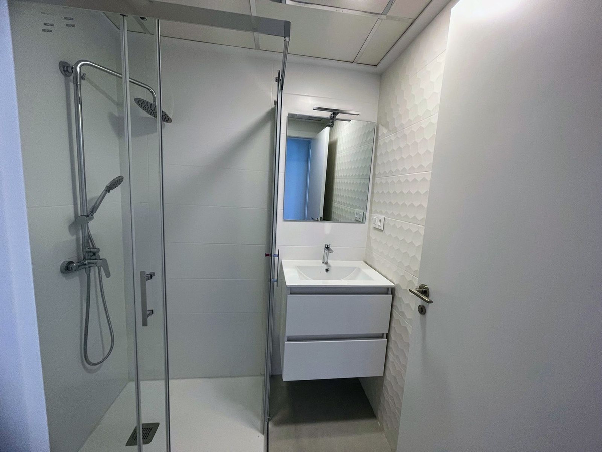 Se vende Ático de 2 dormitorios en Costa Blanca, Alicante, España