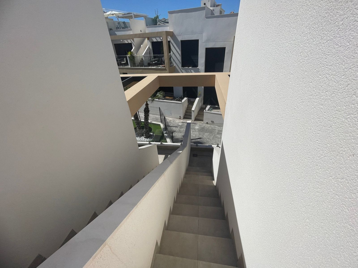 Se vende Ático de 2 dormitorios en Costa Blanca, Alicante, España