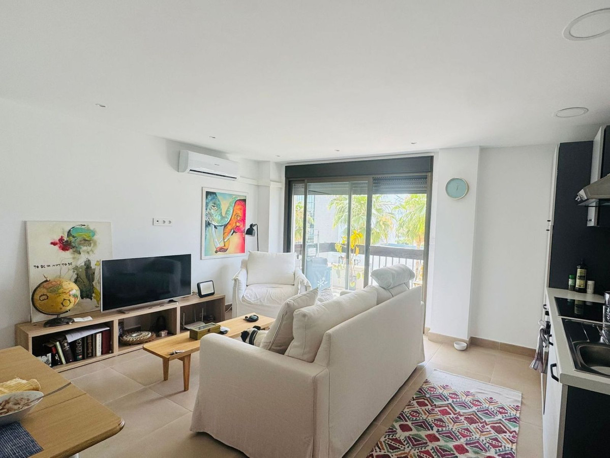 2 Bed Apartment for sale in La Carihuela Costa Del Sol, Málaga, Spain