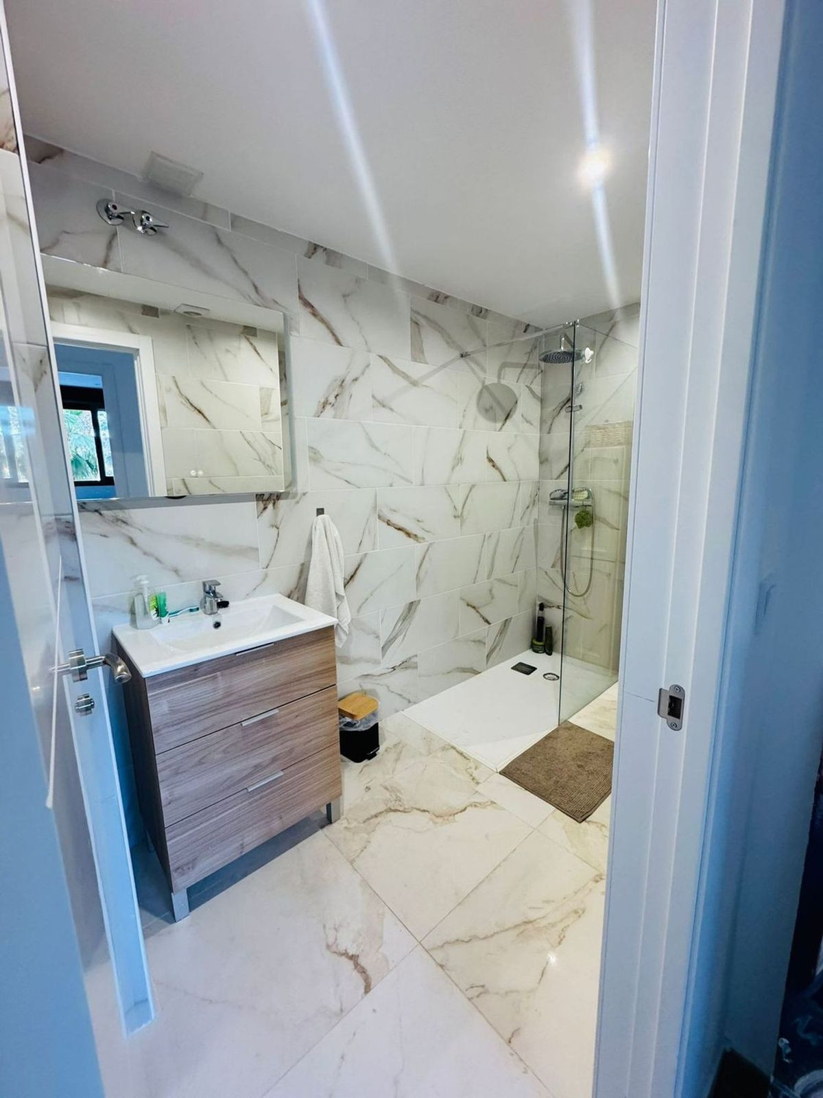 2 Bed Apartment for sale in La Carihuela Costa Del Sol, Málaga, Spain