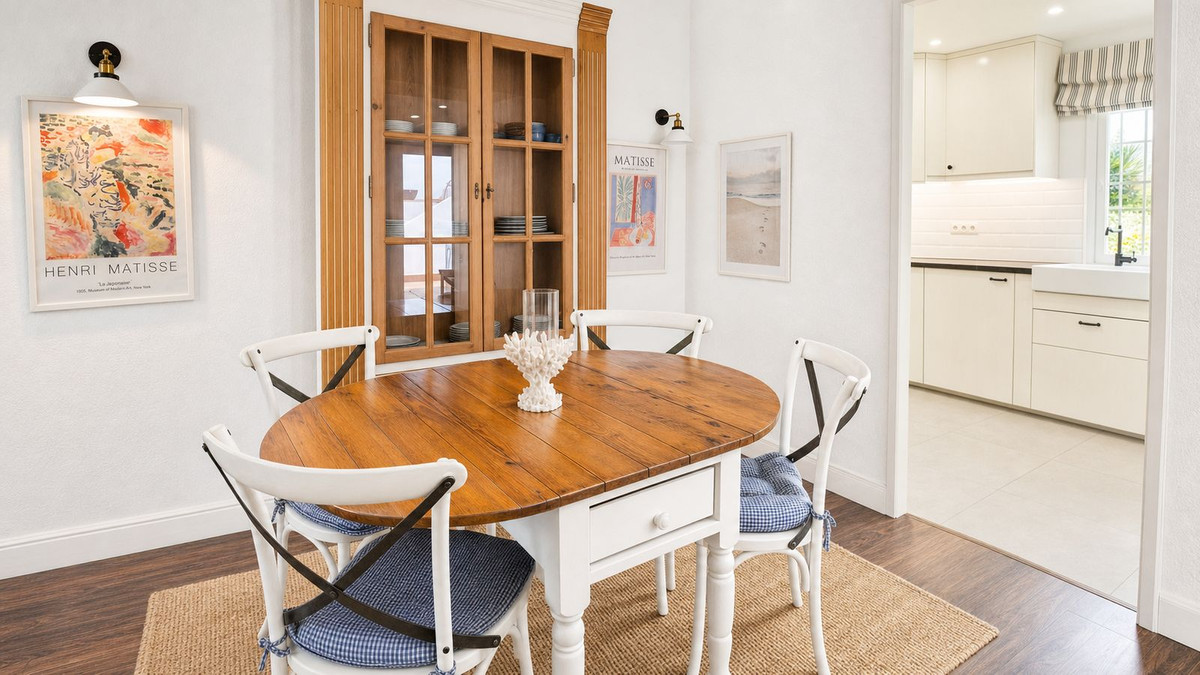 2 Bed Apartment for sale in Elviria Costa Del Sol, Málaga, Spain