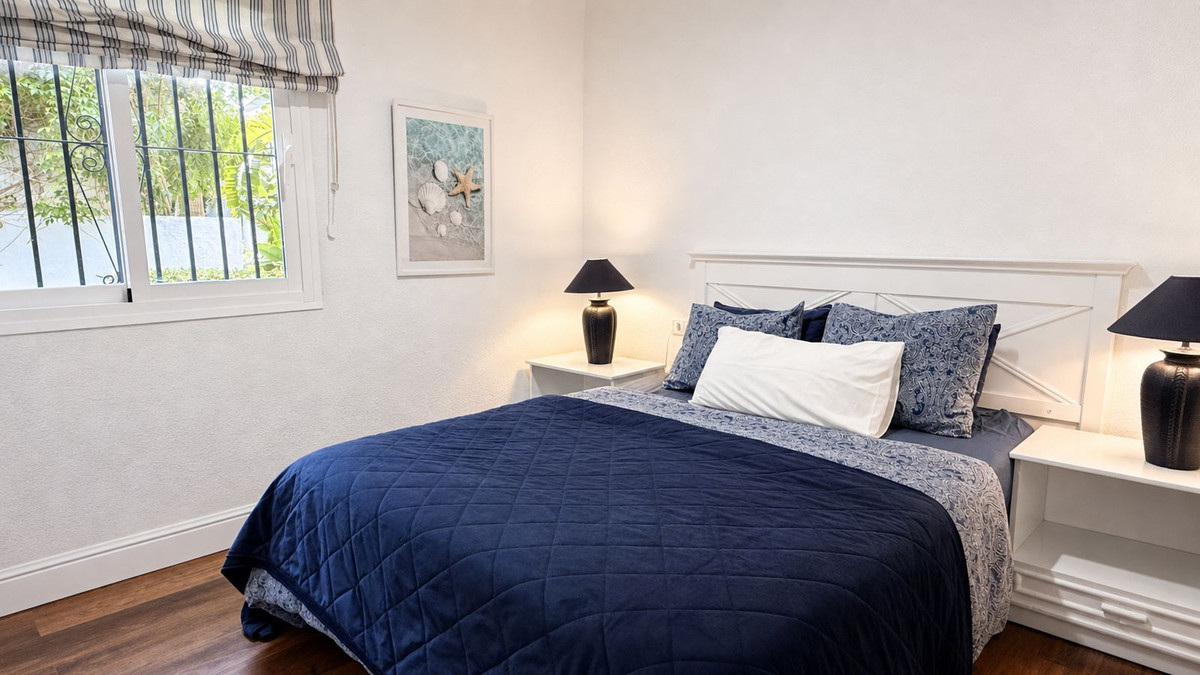 2 Bed Apartment for sale in Elviria Costa Del Sol, Málaga, Spain