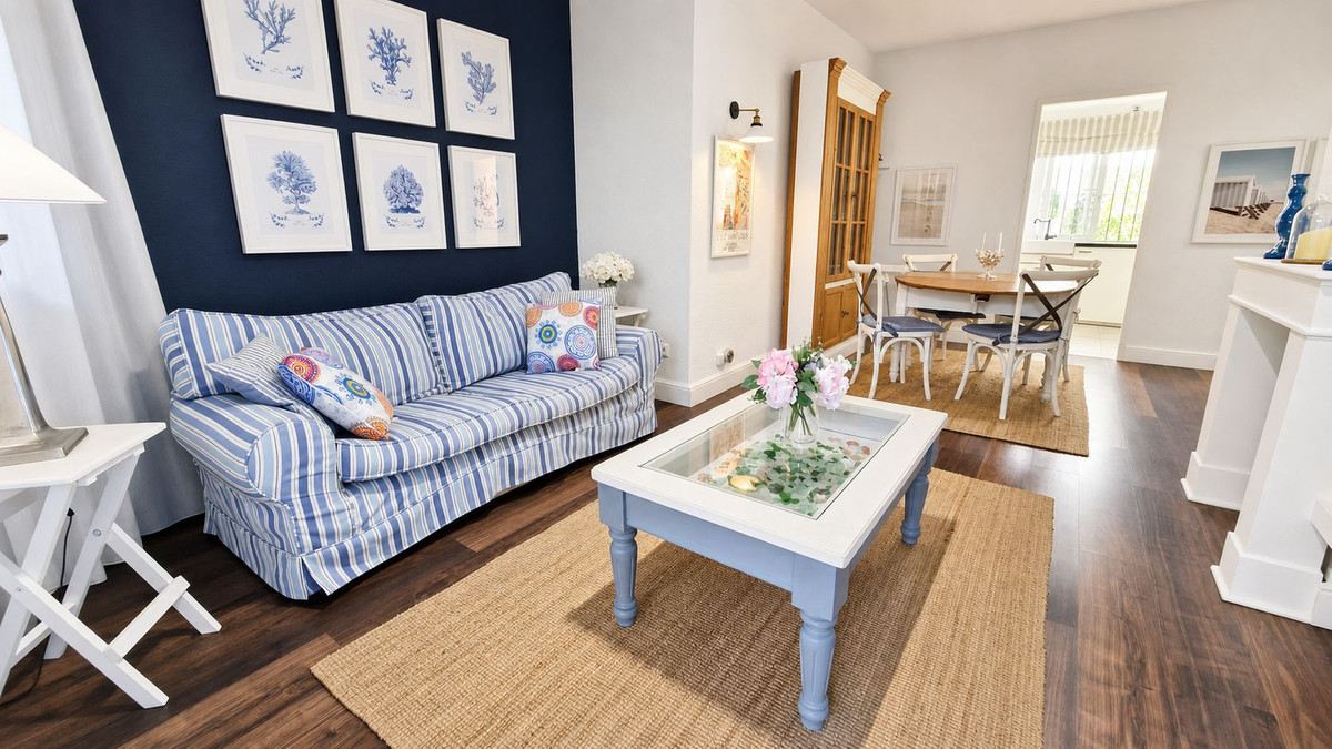 2 Bed Apartment for sale in Elviria Costa Del Sol, Málaga, Spain