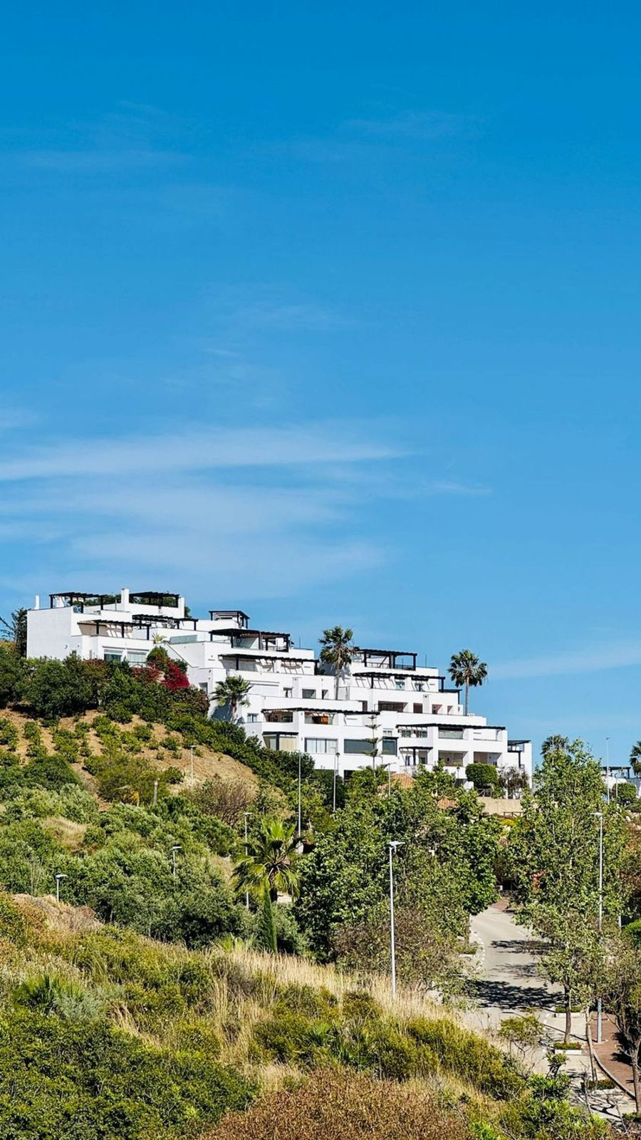 3 Bed Apartment for sale in Marbella Costa Del Sol, Málaga, Spain