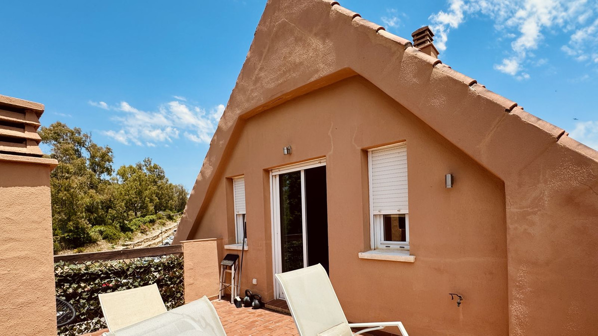Se vende Apartamento Planta Media de 3 dormitorios en Costa Del Sol, Málaga, España