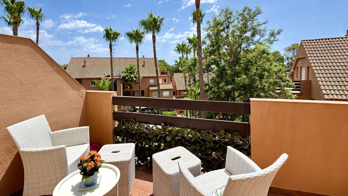 Se vende Apartamento Planta Media de 3 dormitorios en Costa Del Sol, Málaga, España