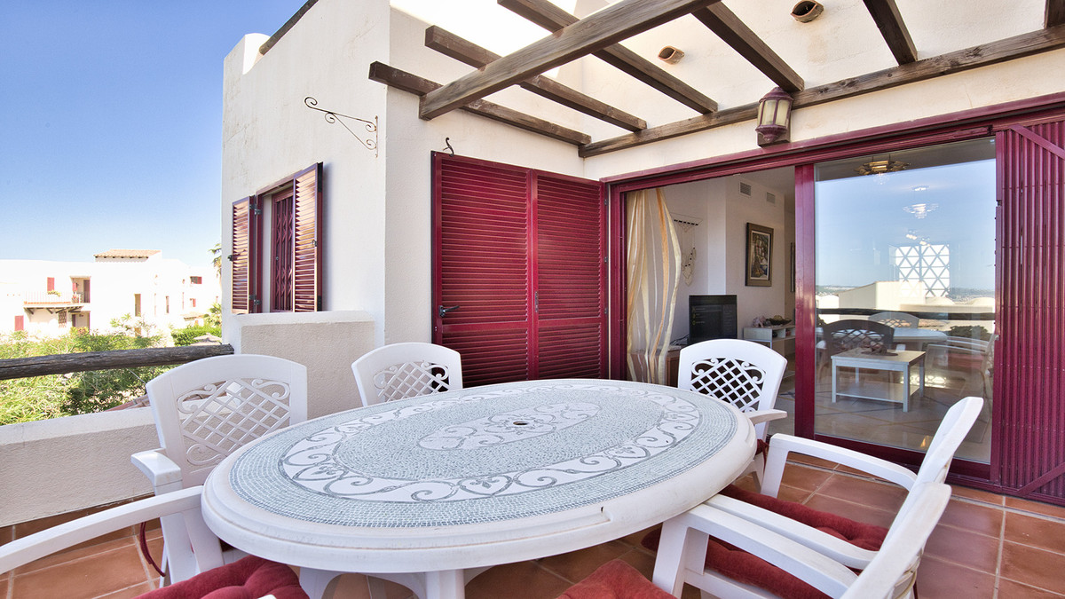 Se vende Apartamento Planta Media de 2 dormitorios en Costa Del Sol, Málaga, España