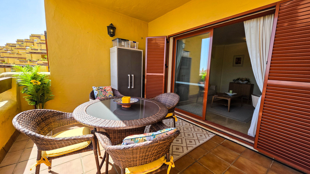 2 Bed Apartment for sale in Manilva Costa Del Sol, Málaga, Spain