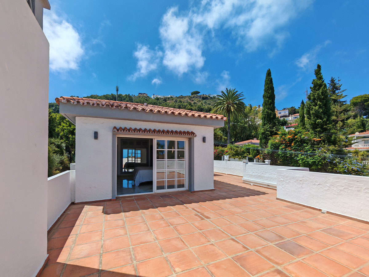 3 Bed Townhouse for sale in Benalmadena Costa Del Sol, Málaga, Spain