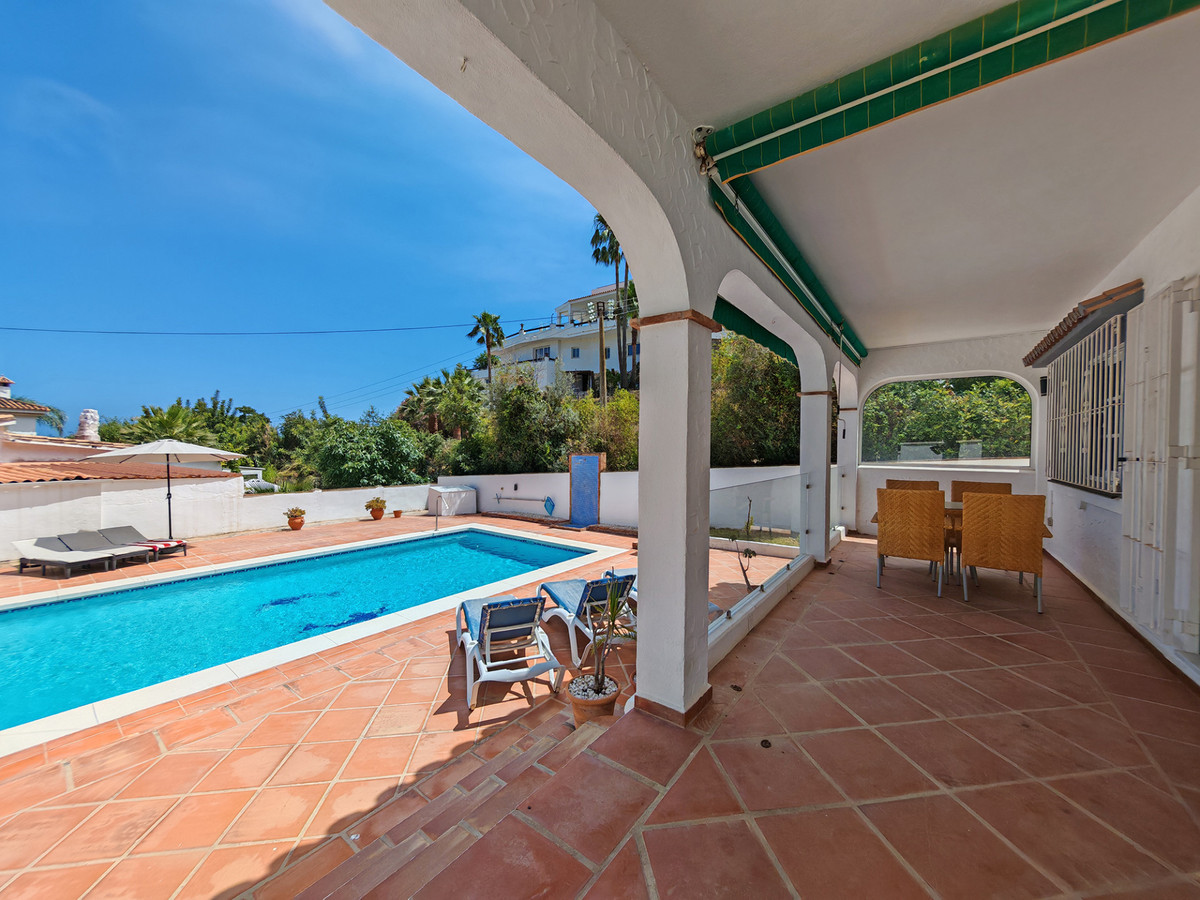 3 Bed Townhouse for sale in Benalmadena Costa Del Sol, Málaga, Spain