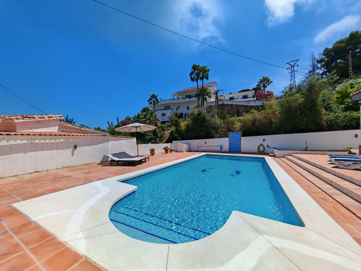 3 Bed Townhouse for sale in Benalmadena Costa Del Sol, Málaga, Spain