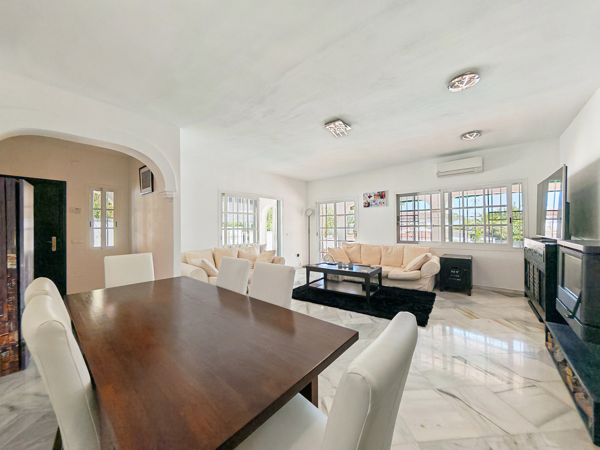 3 Bed Townhouse for sale in Benalmadena Costa Del Sol, Málaga, Spain
