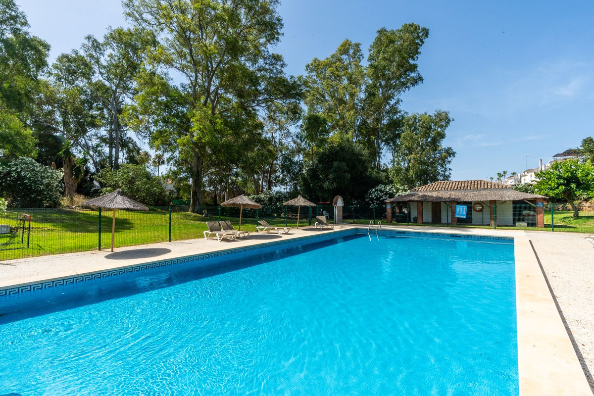 Se vende Apartamento Planta Baja de 2 dormitorios en Costa Del Sol, Málaga, España