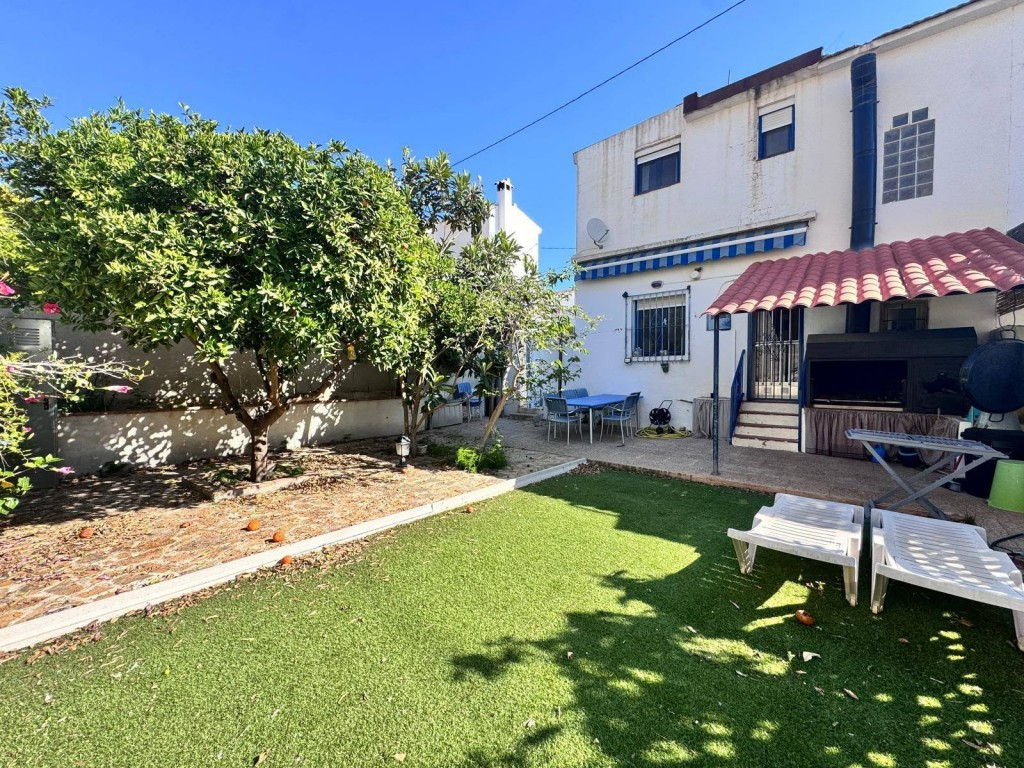 4 Bed Townhouse for sale in Altea Costa Blanca, Alicante, Spain