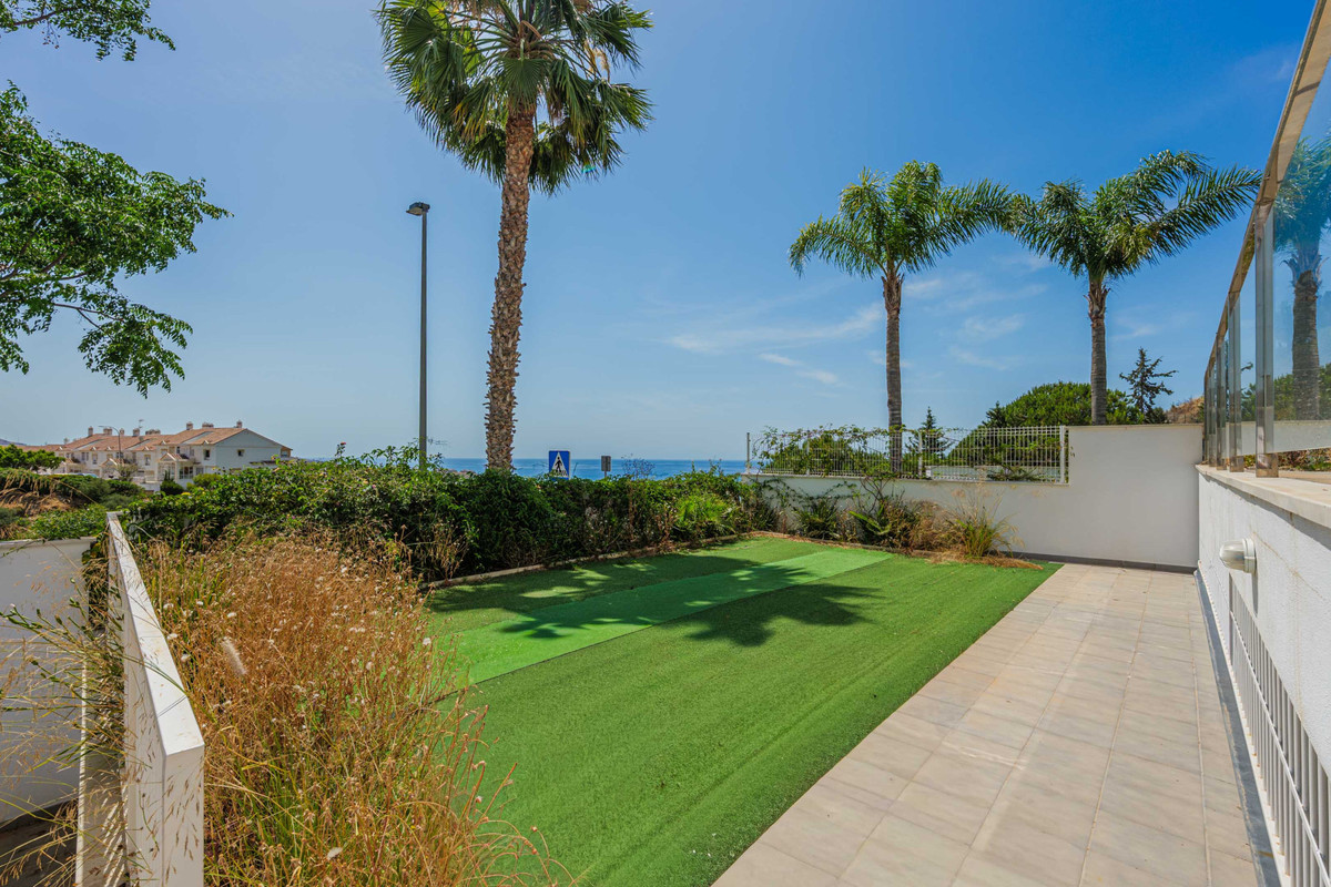 4 Bed Townhouse for sale in Málaga Este Costa Del Sol, Málaga, Spain